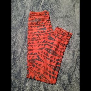 Tribal Lularoe leggings.